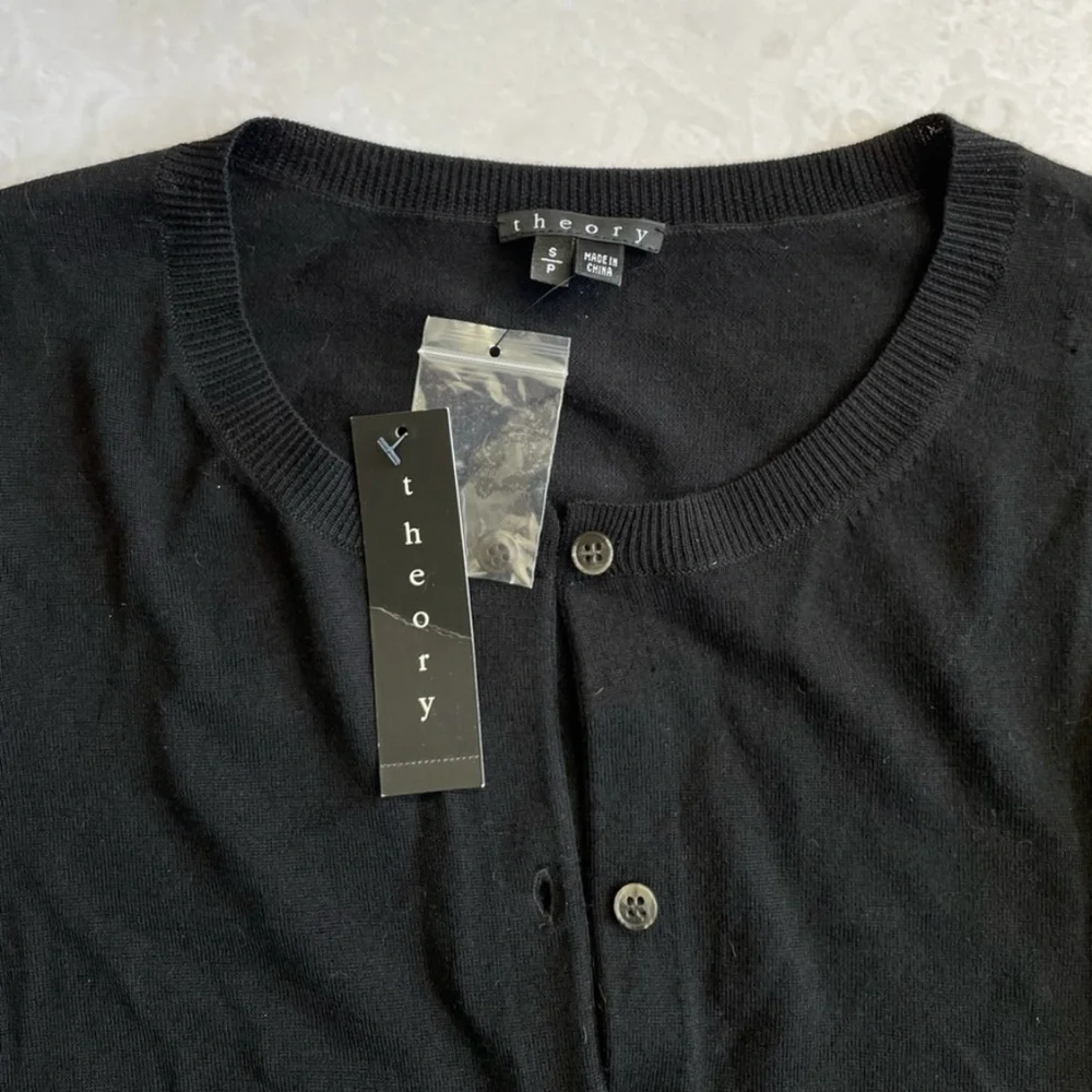 NWT Theory Clemency Preen Cardigan in Black Wool, Size Small - Picture 2 of 6